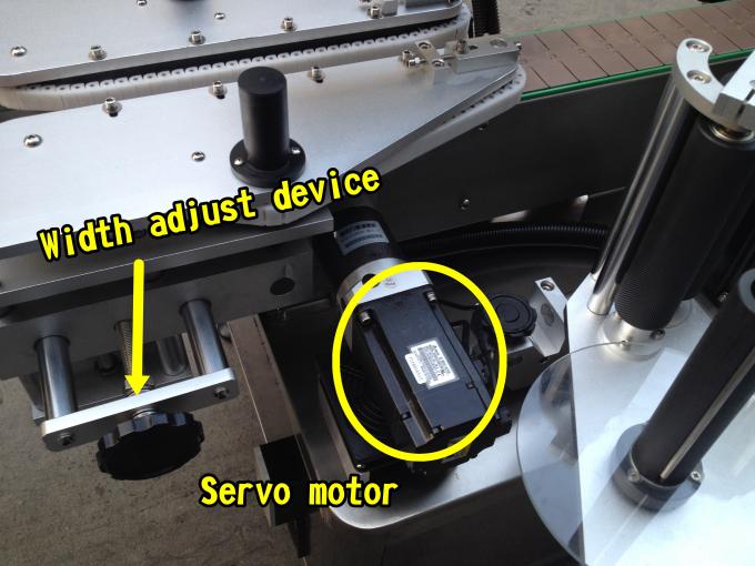 Stroj na nanášanie samolepiek na fľaše Opp na vysokorýchlostné tavné lepidlo