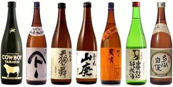 Vysokorýchlostný lepiaci štítkovací stroj lineárna predná / zadná / horná strana