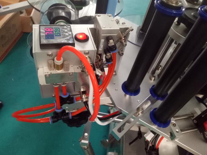 Prispôsobený troj alebo dvojstranný štítkovací štítkovací stroj s kódovacím strojom