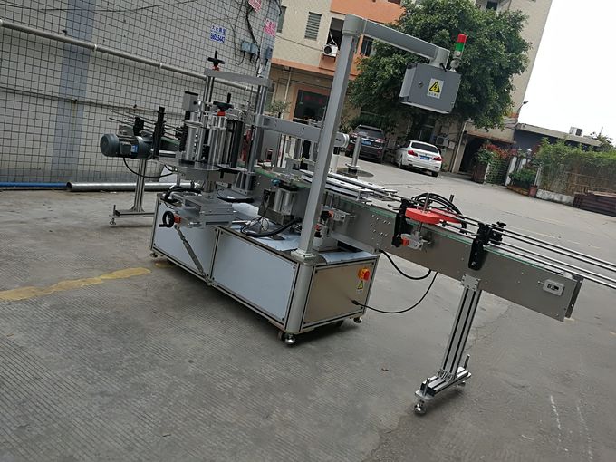 Samolepiaci štítkovací štítkovací stroj s vysokou rýchlosťou 200BS / min